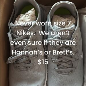 Nike Gray Sneakers - Size 7